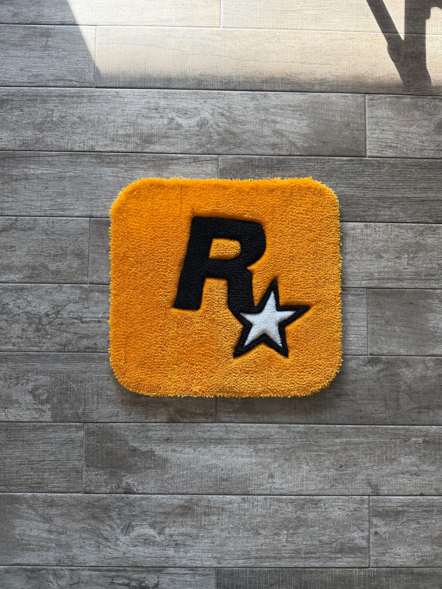 R Rug